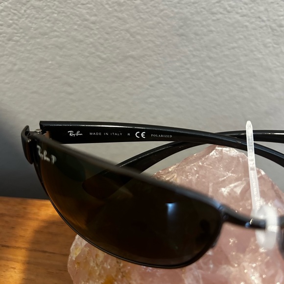 New RayBan sunglasses - Picture 3 of 5